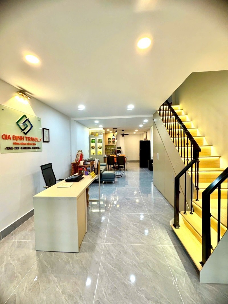 Bán nhà 2 tầng, 56m2, HXH đường 102, Tăng Nhơn Phú A, Q.9. 2PN, SH, 6.35 tỷ. 2