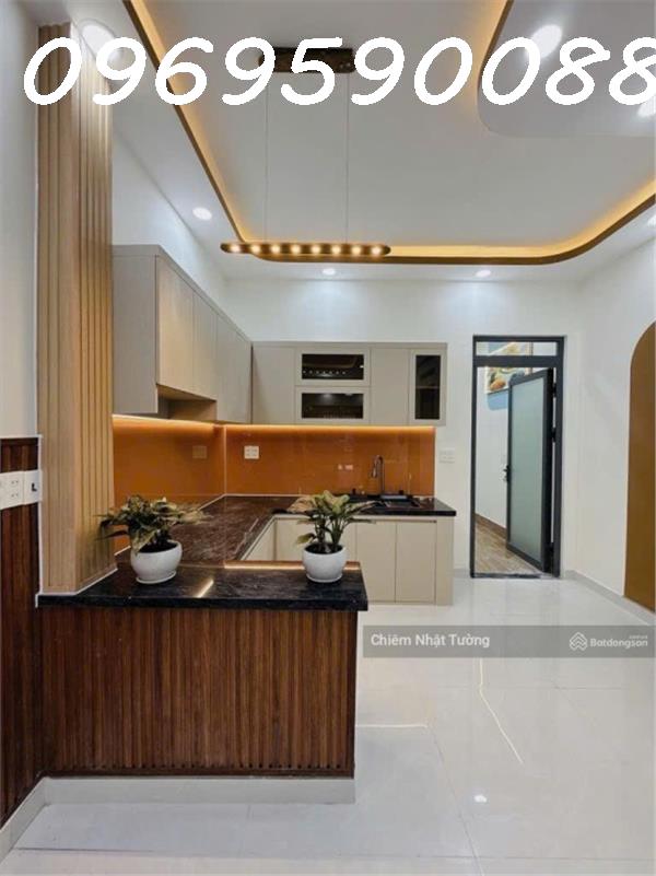 Nhà bán HXH 2 tầng kiên cố đẹp lung linh, 65m2, kế Gò Dầu, AEON 2