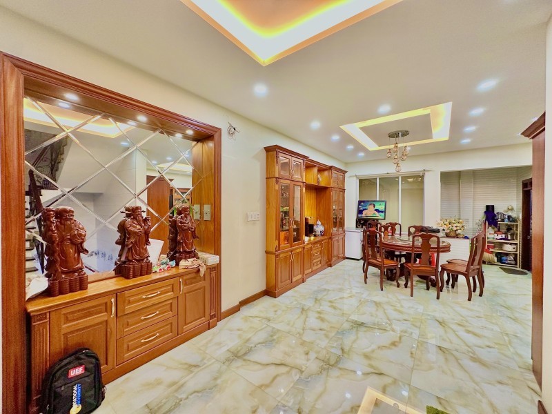 Bán nhà-hẻm 6m Nguyễn Cửu Đàm-ngang 6.7m-nội thất xịn-sổ vuông-nhà mới 4