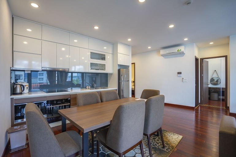 Cho thuê Căn hộ chung cư đường Tô Ngọc Vân, Phường Quảng An, Diện tích 90m², Giá 23.4 Triệu/tháng 2