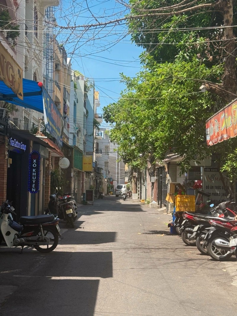 Bán nhà hẻm 6m Thành Thái-ngang 4m-11PN-sổ vuông-gần bv 115-giá tốt 2