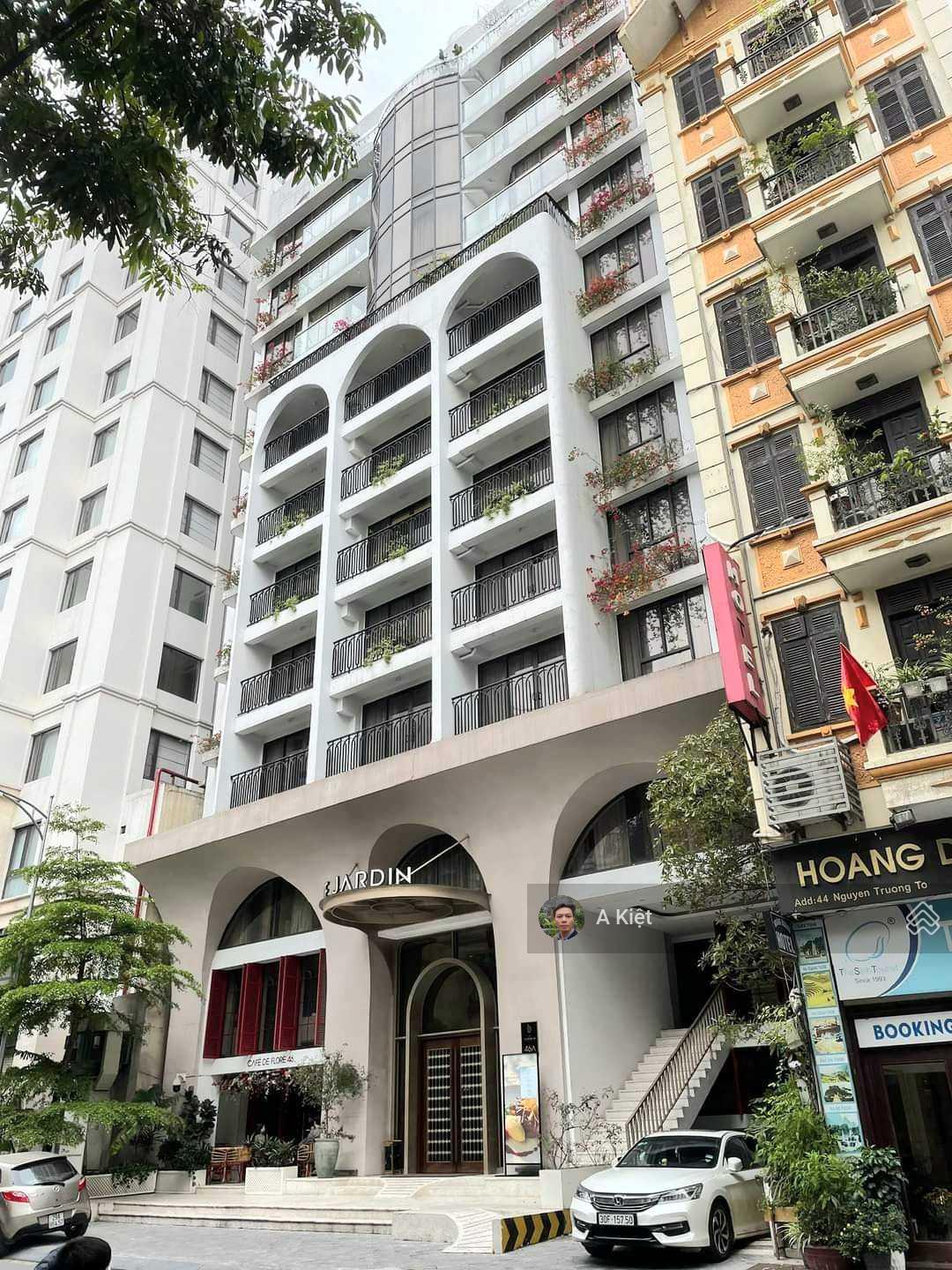 Kiệt Tác Siêu Hiếm 9 T 1 Hầm 70 Tỷ  Mặt Phố Nguyễn Trường Tộ View Hồ Trúc Bạch