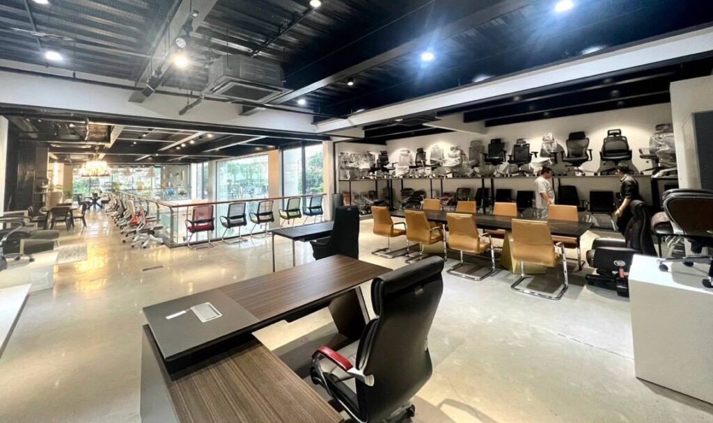 MẶT PHỐ DƯƠNG VĂN BÉ - 160M² - 6 TẦNG THANG MÁY - 13 PHÒNG + MẶT BẰNG - LÔ GÓC - DÒNG TIỀN - 58 TỶ 2