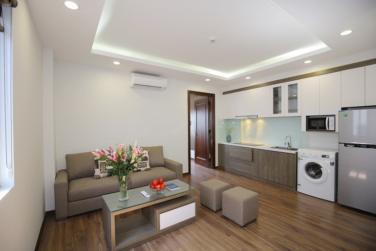 Cho thuê Căn hộ chung cư đường Đào Tấn, Phường Cống Vị, Diện tích 60m², Giá 18.2 Triệu/tháng