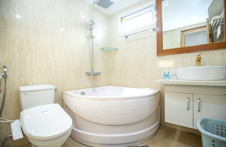 Cho thuê căn hộ 1PN rộng 60m2 tại Linh Lang, Ba Đình, đầy đủ nội thất đẹp, hiện đại 5