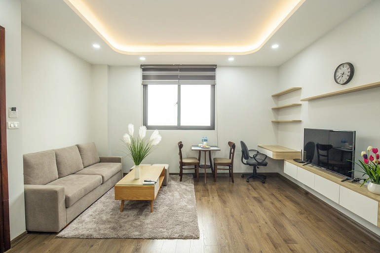 Cho thuê căn hộ 1PN rộng 60m2 tại Đào Tấn, Ba Đình, đầy đủ nội thất đẹp, hiện đại 2