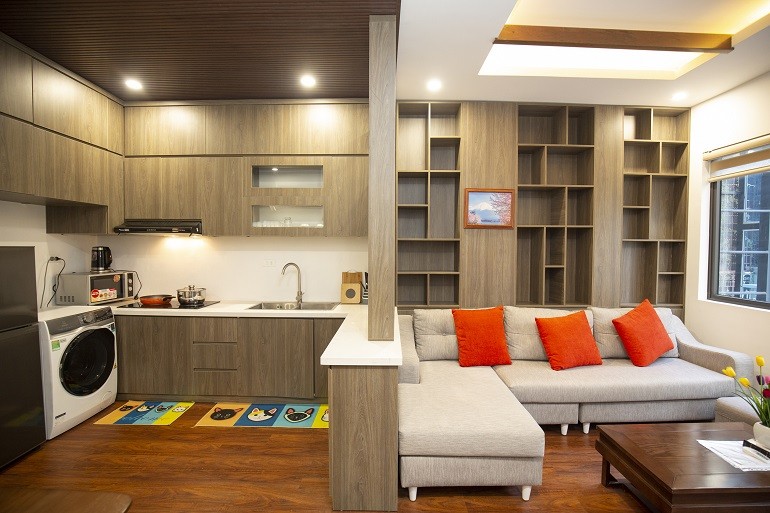 Cho thuê căn hộ 1PN rộng 65m2 tại Linh Lang, Ba Đình, đầy đủ nội thất đẹp, hiện đại, có ban công 5