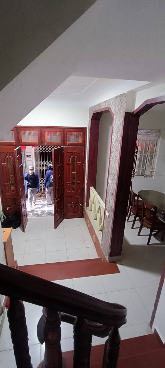 Cho thuê nhà riêng ngõ 342 Hồ Tùng Mâu, Từ Liêm 35m x 4T, 3PN3VS full đồ giá 11 triệu