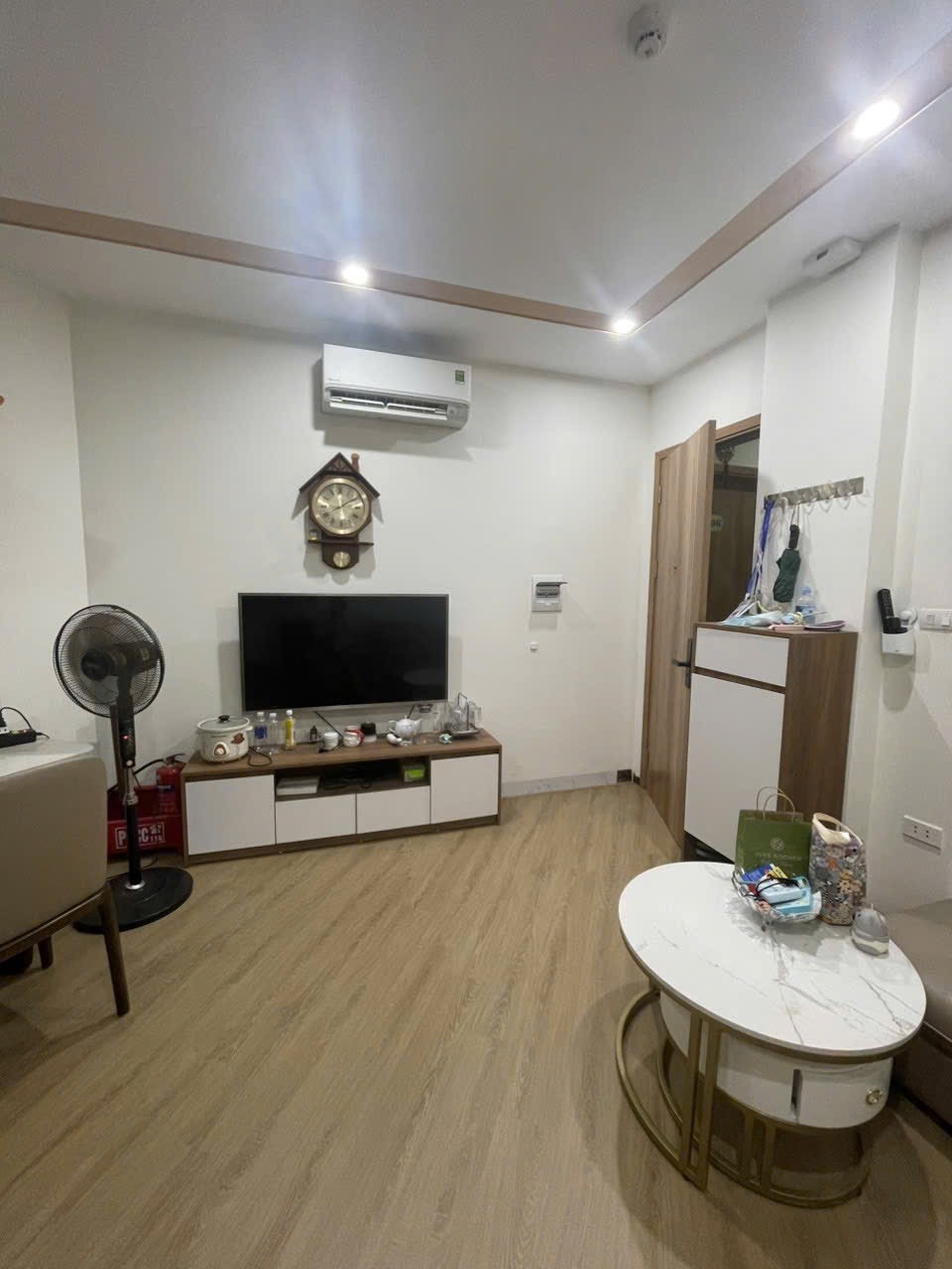 Bán căn hộ CCMN ngõ 366 Mỹ Đình, Nam Từ Liêm 52m, 2 ngủ giá 1.910 tỷ, ô tô đỗ cửa 2