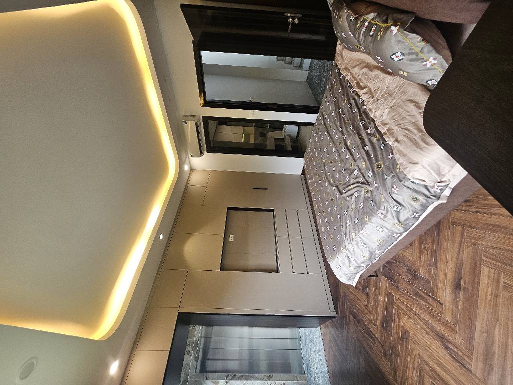 Bán nhà phố Trần Duy Hưng, Cầu Giấy, 50m ra phố, Lô góc, Thang máy, Ngõ thông, Kinh doanh, 49m2x5T 2