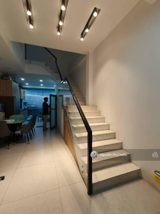 Bán nhanh nhà 3 tầng mới Đô Đốc Chấn, Tân Phú 4,3x18m giá 6T(TL) 5