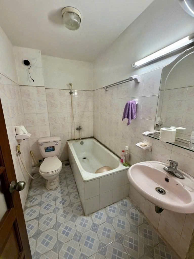 Cho thuê nhà riêng Hồng Hà, Phúc Xá, quận Ba Đình 45m x 4T, 4PN4VS giá 16 triệu, ô tô, KD 3