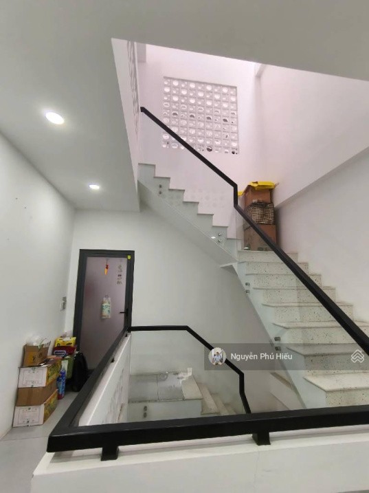 Bán nhanh nhà 3 tầng mới Đô Đốc Chấn, Tân Phú 4,3x18m giá 6T(TL) 4