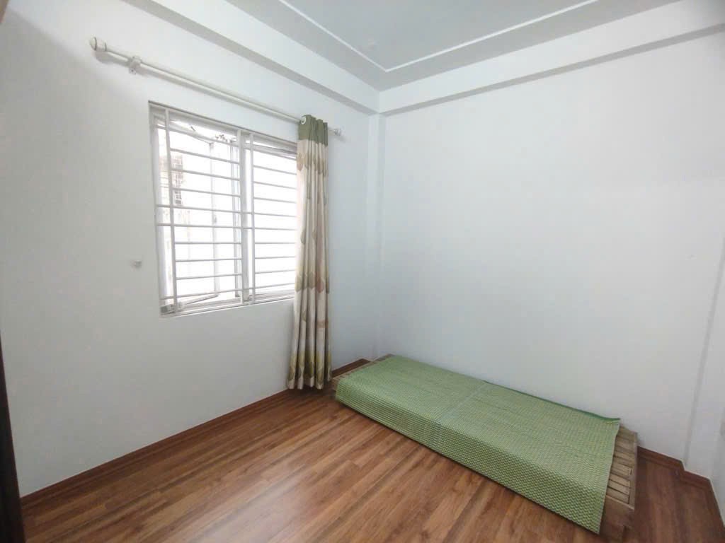 Bán căn hộ CCMN ngõ 93 Trung Kính quận Cầu Giấy 36m giá 1.5 tỷ, sang tên chính chủ 3
