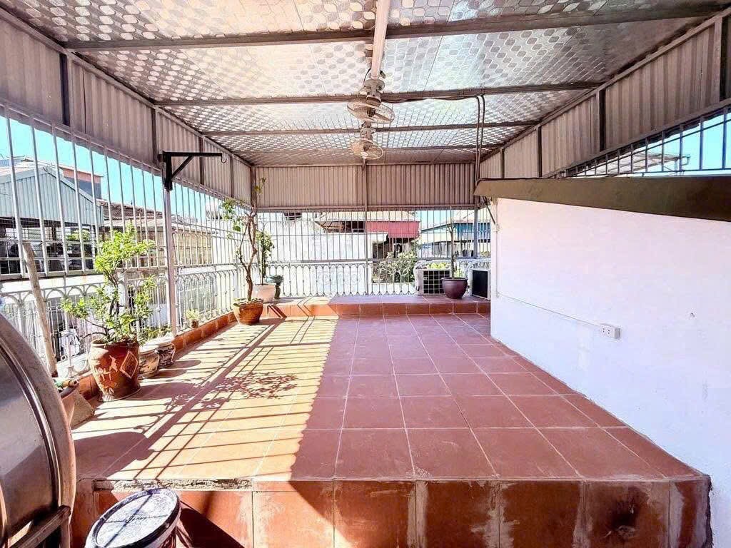 Cho thuê nhà  ĐẸP - Ở NGAY ngõ Văn Chương - Đống Đa 33m x 5T, 3PN4VS giá 15 triệu 5