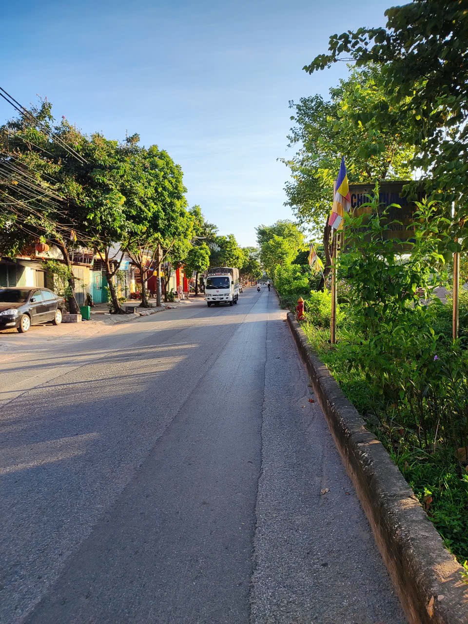 BÁN ĐẤT VĨNH TRUNG- LÔ SIÊU RỘNG( GIÁ 16 TỶ)- CHIA LÔ