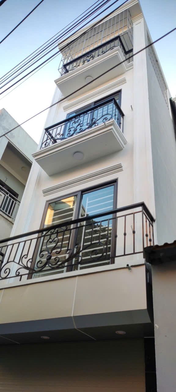 THỬA ĐẤT ĐẠI ÁNG  ĐẸP– 60M2 – GẦN HỒ, GẦN CHỢ – GIÁ 4 ,55TỶ ( Có TL)