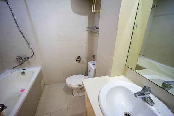 Cho thuê căn hộ rộng 95m2, 2PN tại Tô Ngọc Vân, quận Tây Hồ, đủ đồ 7