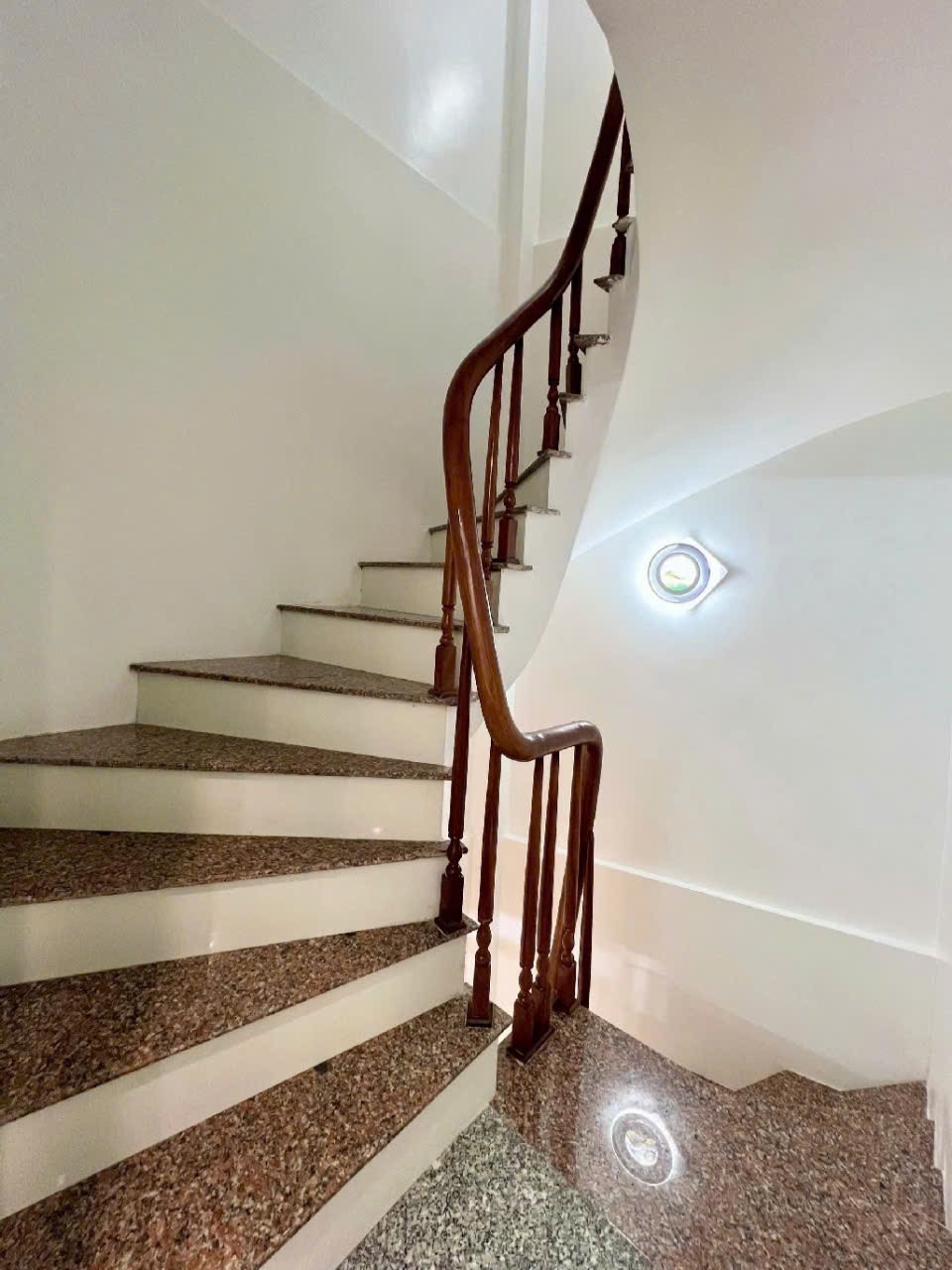 BÁN NHÀ ĐẸP PHỐ TRẦN THÁI TÔNG, NGÕ THÔNG, AN SINH ĐỈNH - 5T, 7.85 TỶ 4
