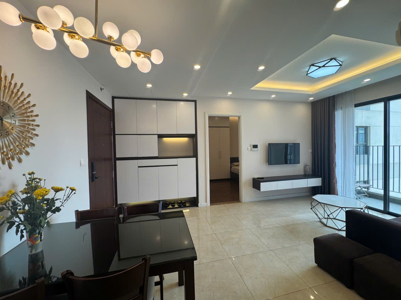 Cần bán Căn hộ chung cư dự án Vinhomes D'Capitale, Diện tích 73m², Giá 7.6 Tỷ 3