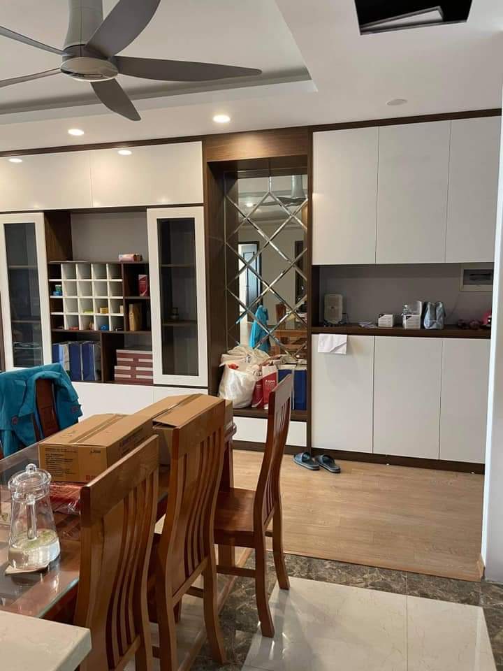 Bán gấp nhà đẹp full đồ SEASONS AVENUE - 3PN giá tốt 2