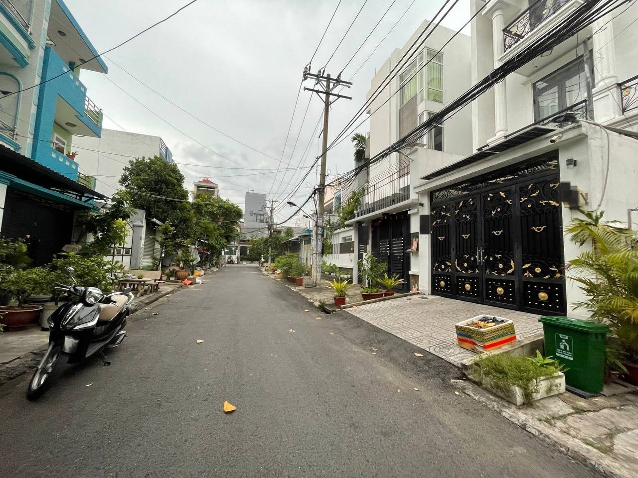 Bán Nhà Hoàng Ngọc Phách - DT 95m2, Ngang 4m7 - Hẻm 10m xe tải thông