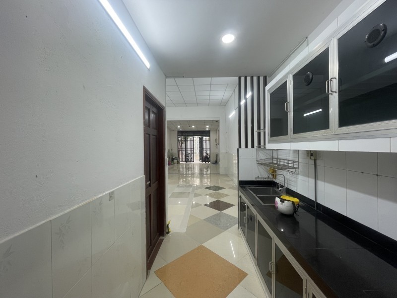 Bán Nhà Đường Hoàng Ngọc Phách - 95m2, Ngang 4m7 - Hẻm 10m xe tải thông 3
