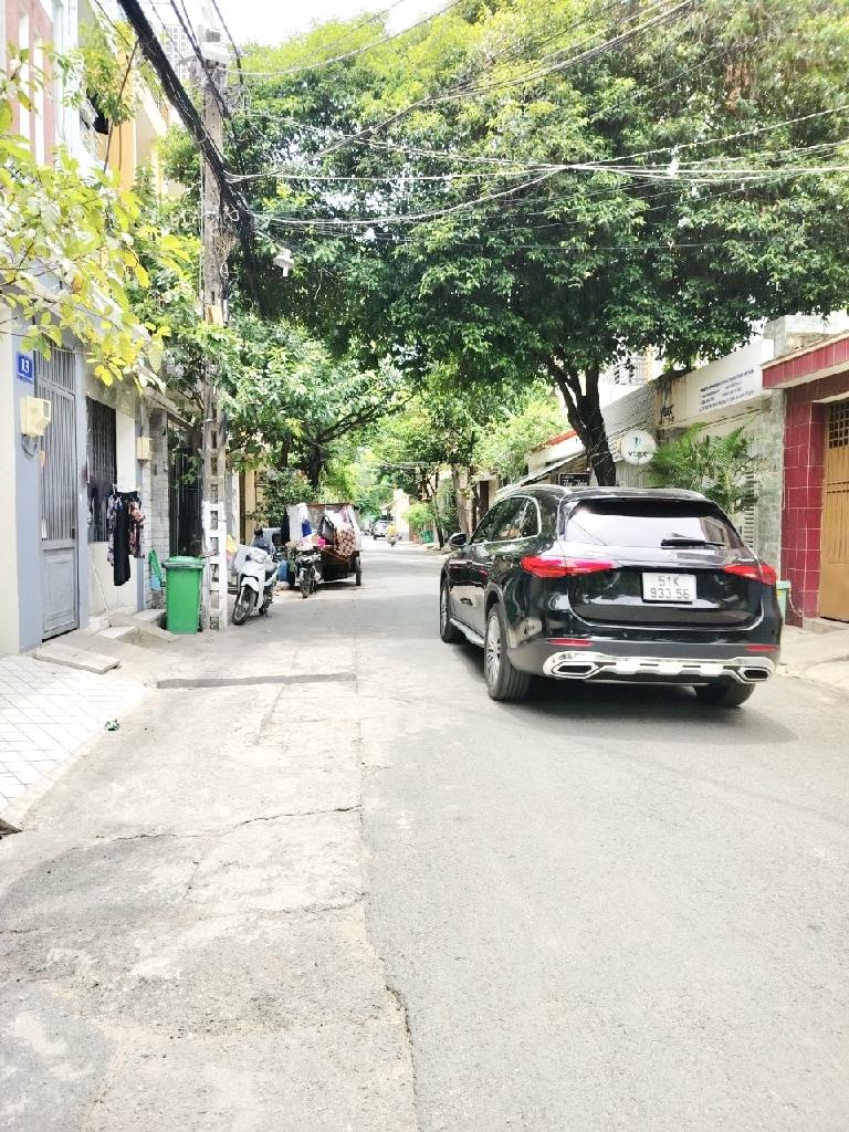 Nhà MT Trần Văn Danh 4 tầng cạnh nhà ga T3