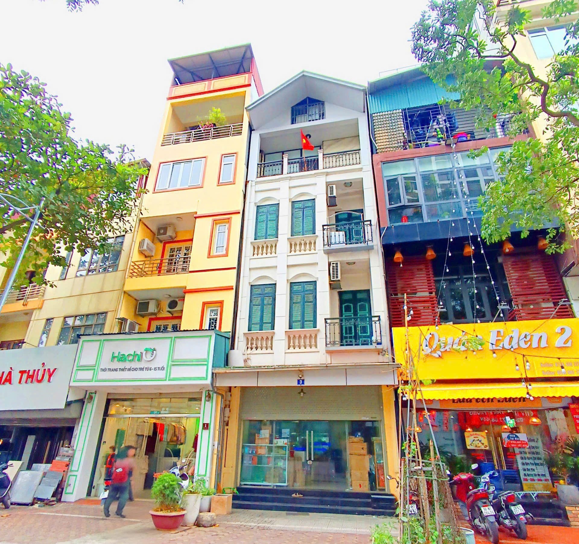 Phân lô ô tô, gần hồ, vỉa hè phố Phương Mai. 55m² x 4T MT 4.3m – 15,8 tỷ