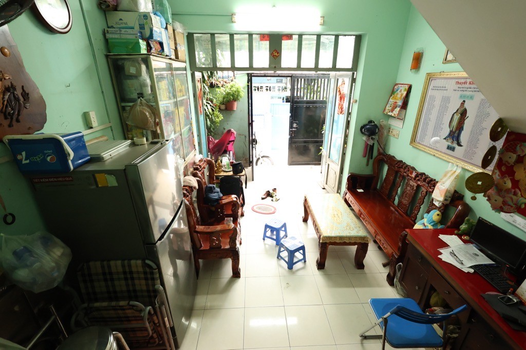 Nhà ngang 7m, đường Trường Chinh, 54m2 x 4 tầng BTCT, gần chợ Bà Quẹo 4
