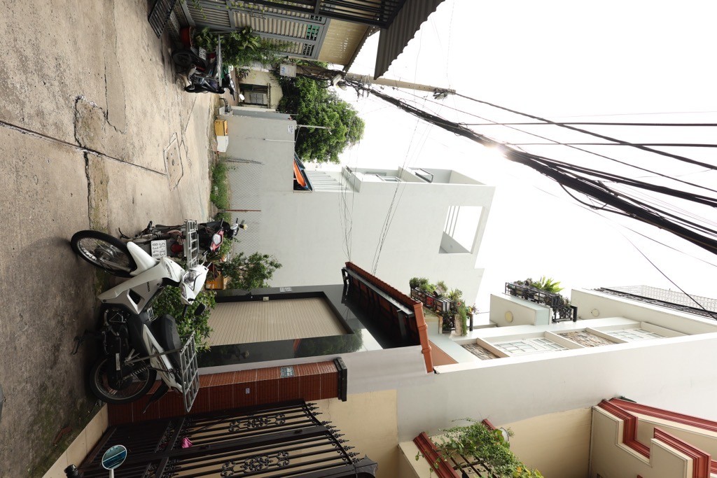 Nhà ngang 7m, đường Trường Chinh, 54m2 x 4 tầng BTCT, gần chợ Bà Quẹo 3