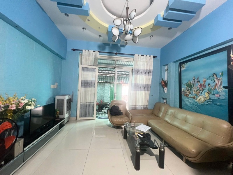 Bán nhà đường số 24, Phường Hiệp Bình, TP HCM. DT 105m2, 3 tầng, 3PN. Sổ hồng, giá 11.85  tỷ.