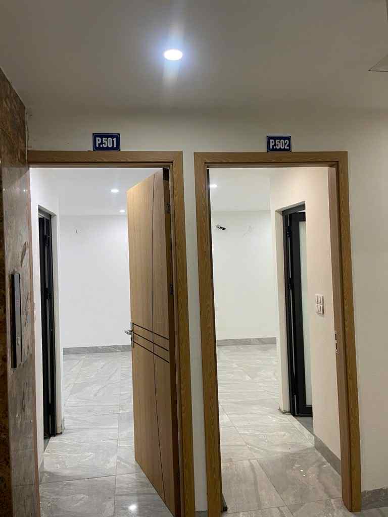 chung cư mini Việt Hưng, 119m x 6 tầng, mặt tiền 5.5m, nở hậu, 19 phòng khép kín, dòng tiền 3