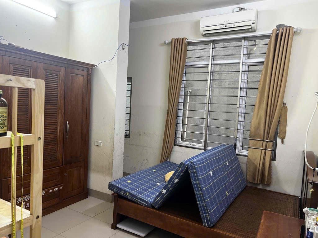 Cho thuê nhà Ngõ 16 Hoàng Cầu, Ô Chợ Dừa, Đống Đa 45m x 3T, 3PN3VS giá 14.5 triệu 3