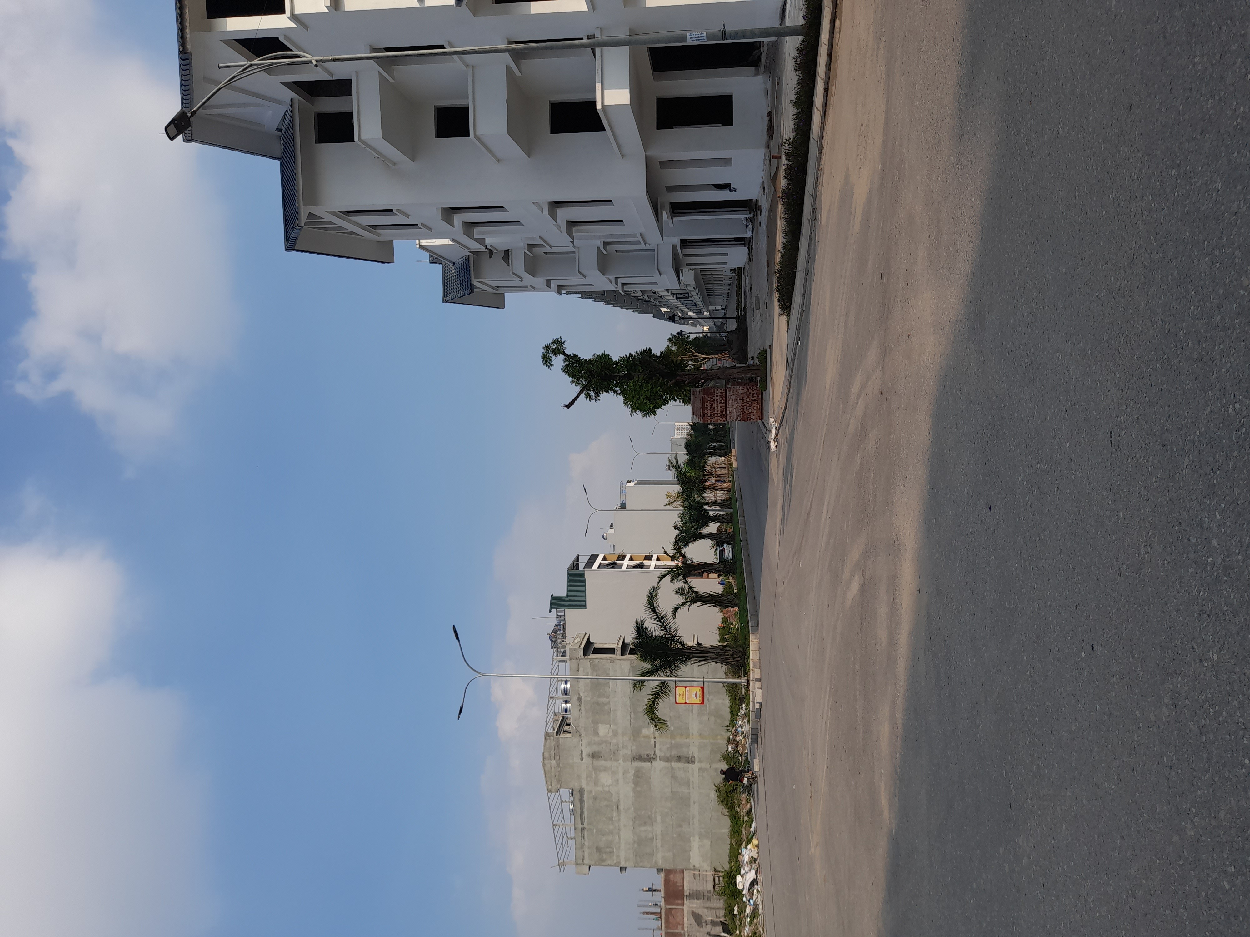 Chính chủ cần bán lô đất dịch vụ Di Trạch 105m2, sát dự án Hinode, gần đường 3.5. LH 0901 513 811 3