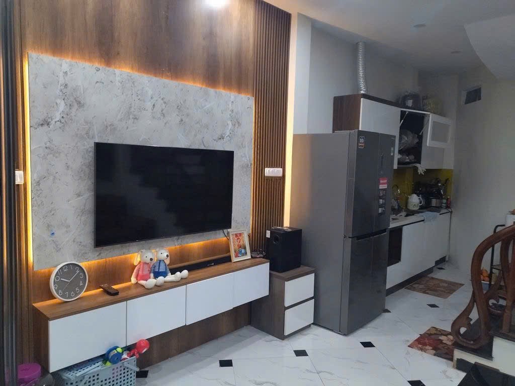 Cho thuê nhà riêng gần 269 Ngõ Quỳnh -  Hai Bà Trưng 35m x 5T, 3PN4VS giá 15TR, đủ đồ 2