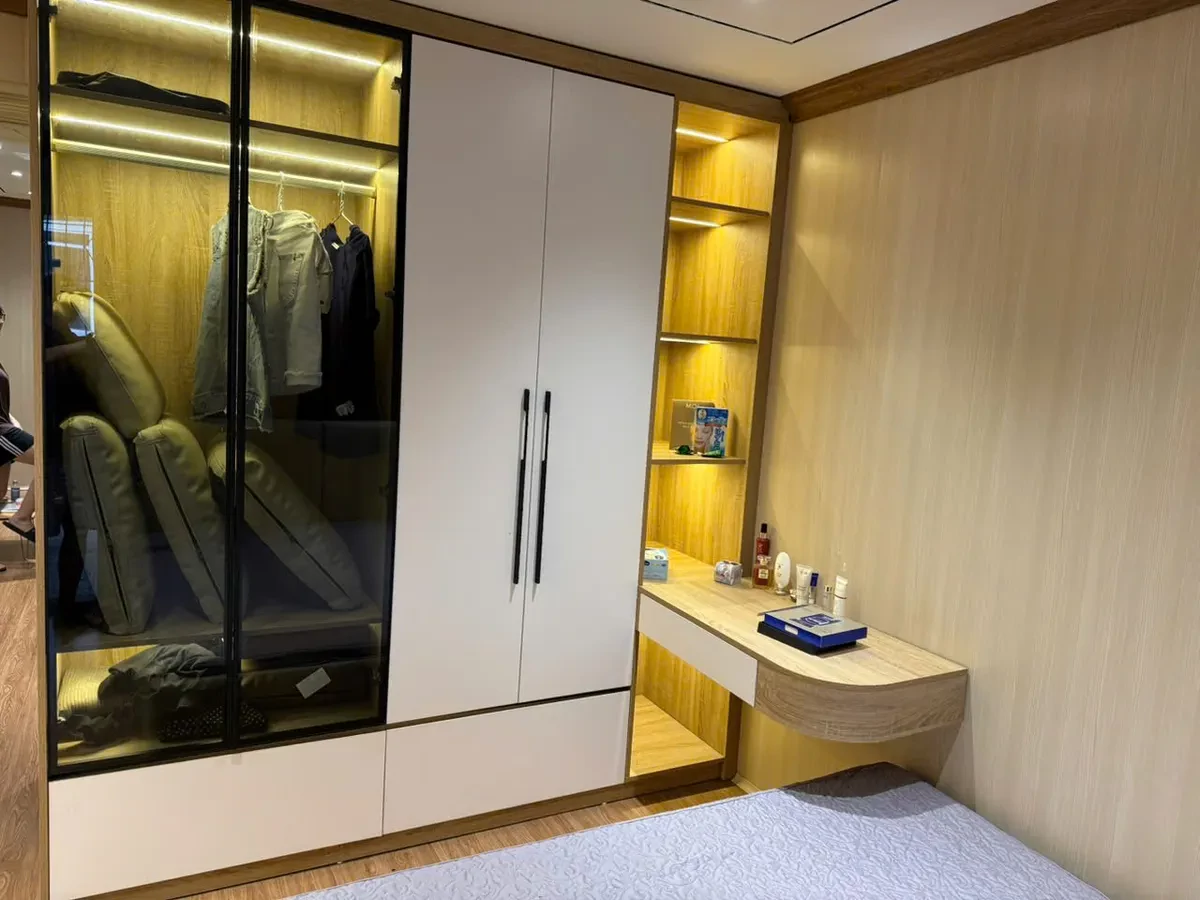 BÁN CĂN TT Lương Định Của 43/150M2 4 p ngủ  6.4 tỷ Đống Đa Hà Nội.