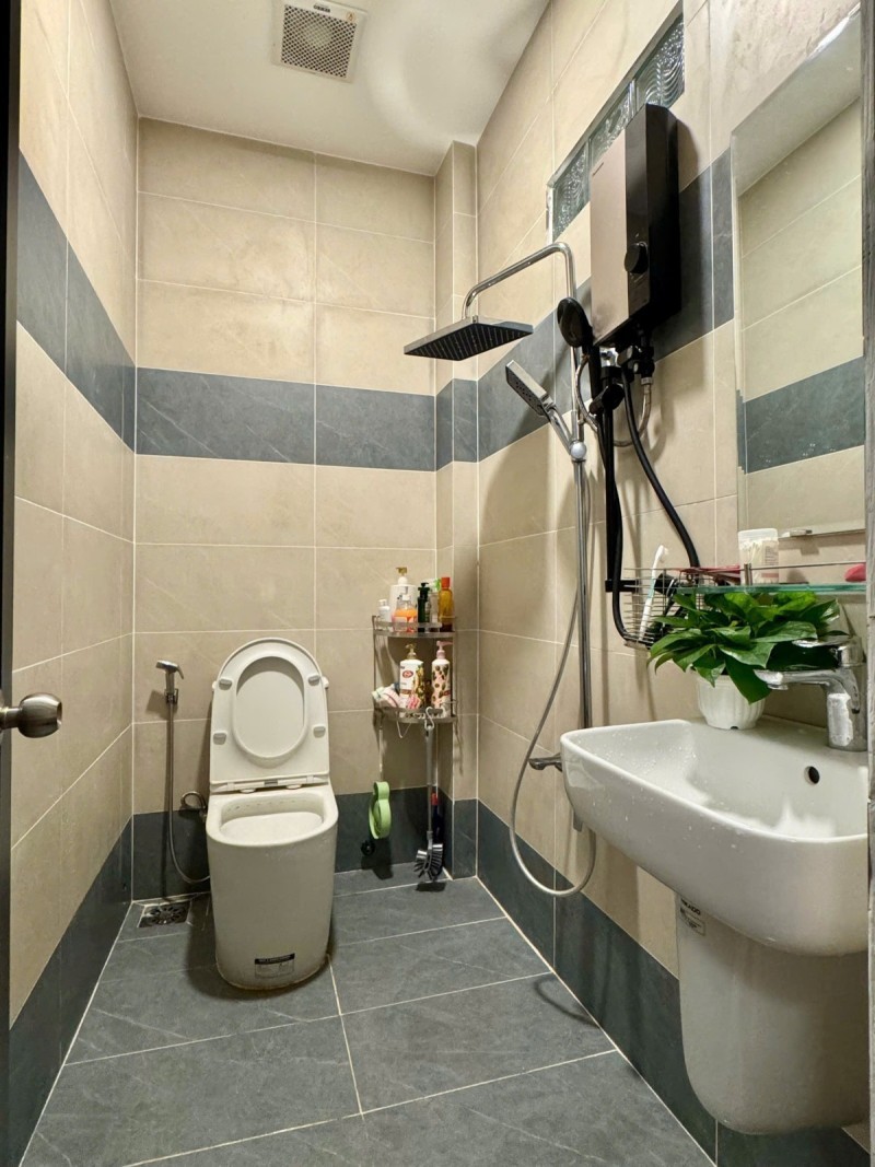 Bán nhà 2 tầng, 56m2, HXH đường 102, Tăng Nhơn Phú A, Q.9. 2PN, SH, 6.35 tỷ. 5