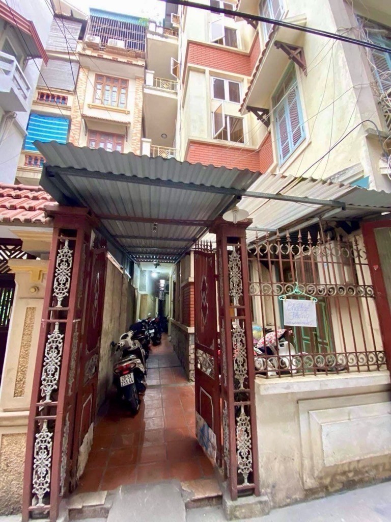 LÊ THANH NGHỊ,HAI BÀ TRƯNG 26tỷ 111m MẶT TIỀN 8m TỰ XÂY Ở NGÕ THÔNG THOÁNG THUẬN TIỆN DI CHUYỂN 2