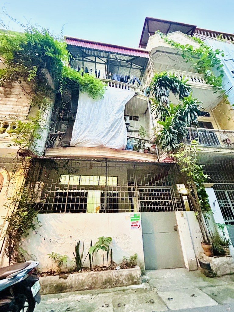 YÊN LẠC,HAI BÀ TRƯNG 25tỷ 75m MẶT TIỀN 6m,Ô TÔ ĐỖ CỬA,NHÀ HƠI CŨ BÁN ĐI MUA NHÀ MỚI 2
