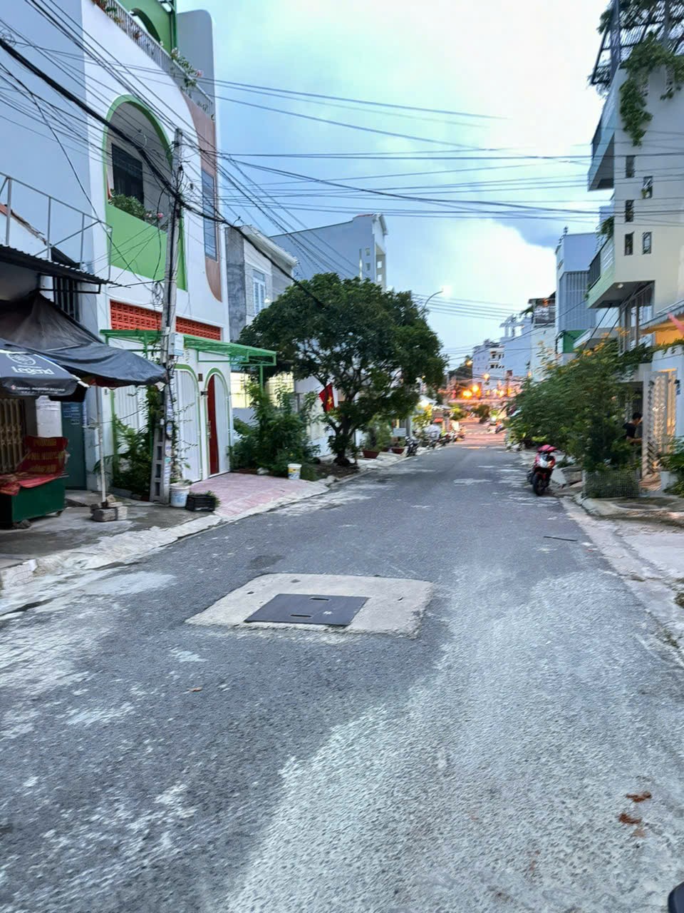 Bán Nhà 2Tầng 2 Mặt Tiền Đường Nhựa Khu TĐC Hòn Xện - Vĩnh Hoà - Bắc Nha Trang. 3