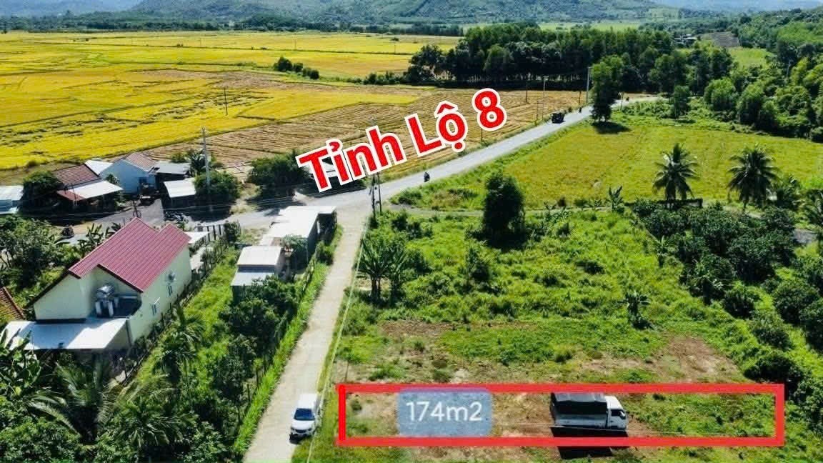 Bán đất Diên Lâm giá rẻ sát bên Tỉnh Lộ 8 - dân cư đông đúc 2