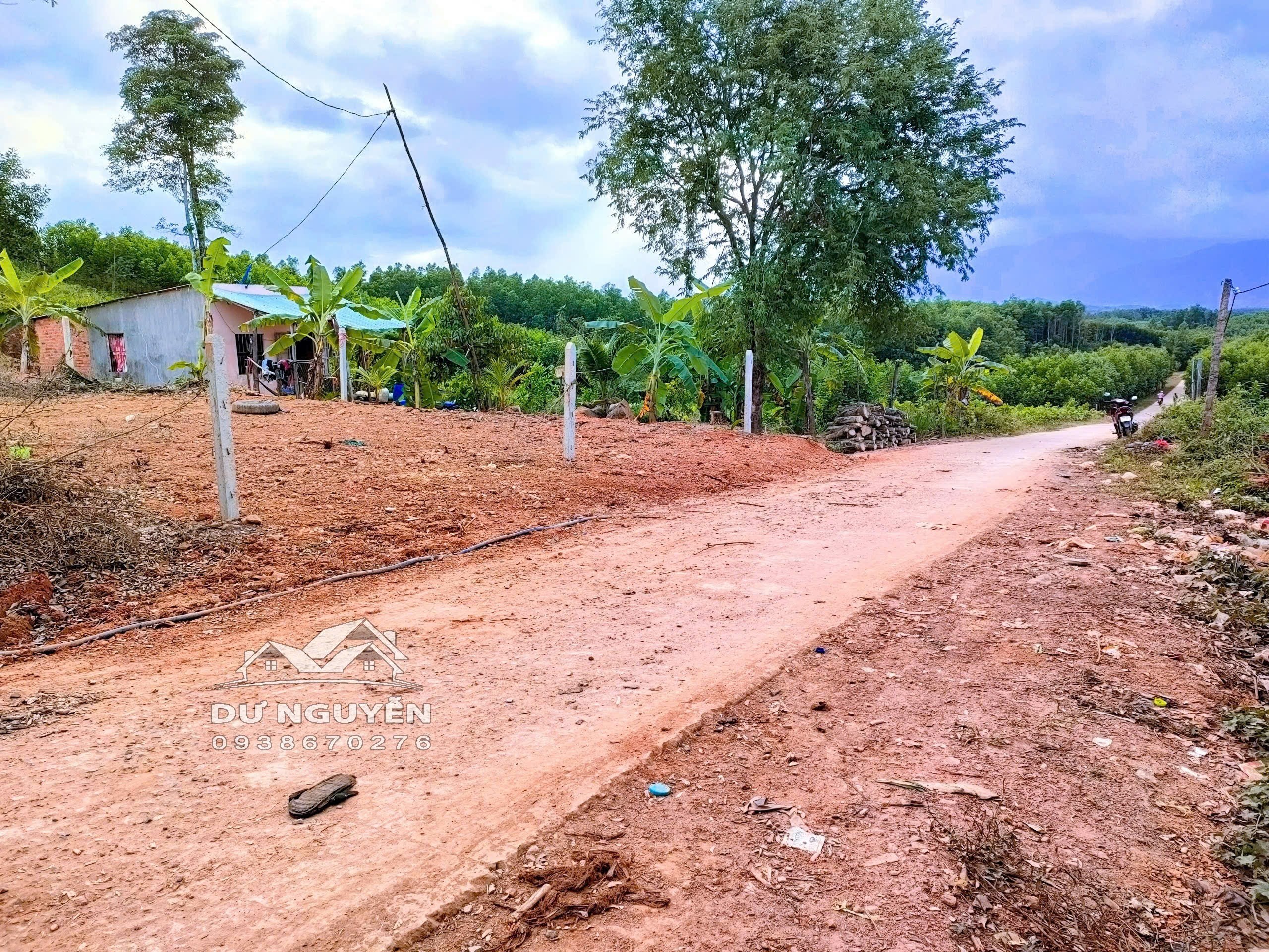 Bán đất Khánh Đông giá rẻ mặt đường bê tông liên thôn liên xóm