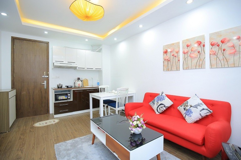 Cho thuê căn hộ 1PN rộng 55m2 tại Linh Lang, Ba Đình, đầy đủ nội thất đẹp, hiện đại 3