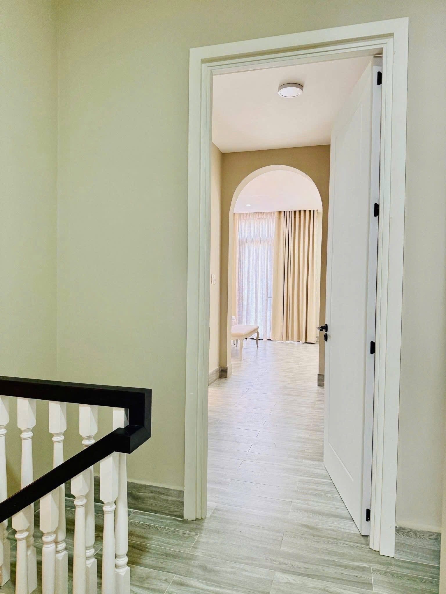 CẦN BÁN GẤP NHÀ PHỐ ĐẸP – FULL NỘI THẤT – TRUNG TÂM ĐÀ LẠT TẠI KQH MẠC ĐỈNH CHI 3