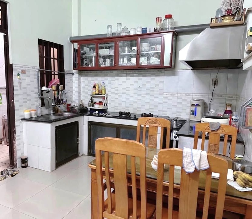 BÁN NHÀ 2 TẦNG VÀO Ở LUÔN GẦN 120M2 QUỐC LỘ 13 - VẠN PHÚC - NỞ HẬU - CHỈ 6 TỶ NHỈNH 2