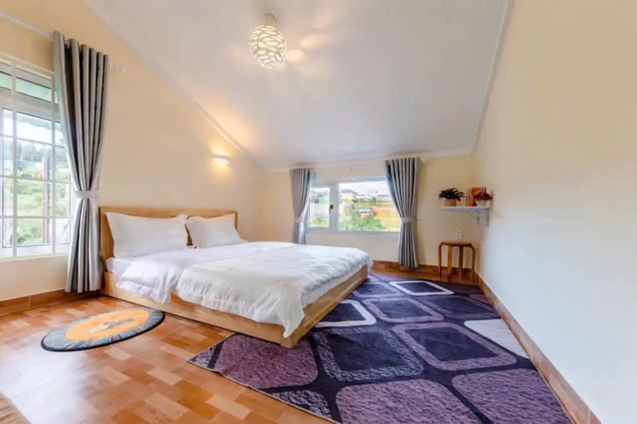 Giảm giá Bán Gấp Căn Homestay rộng giá tốt đường Nguyễn Đình Quân, Đà Lạt 1.694m2 giá 22 tỷ còn 16