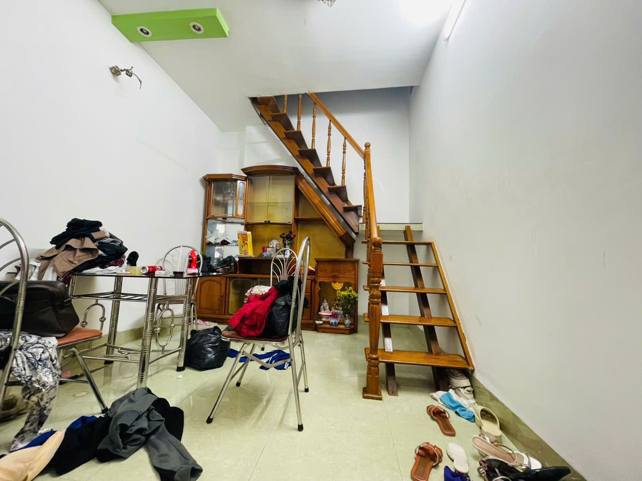 Nhà 1 Trệt 1 Lầu – Ngay Chợ Đầm, Cách Biển Chỉ 700m- Diện tích đất: 25m² – Diện tích sử dụng: