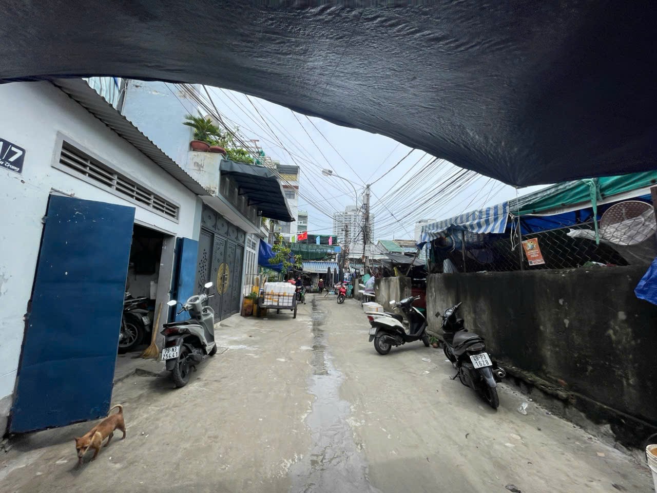 Nhà 1 Trệt 1 Lầu – Ngay Chợ Đầm, Cách Biển Chỉ 700m- Diện tích đất: 25m² – Diện tích sử dụng: 5