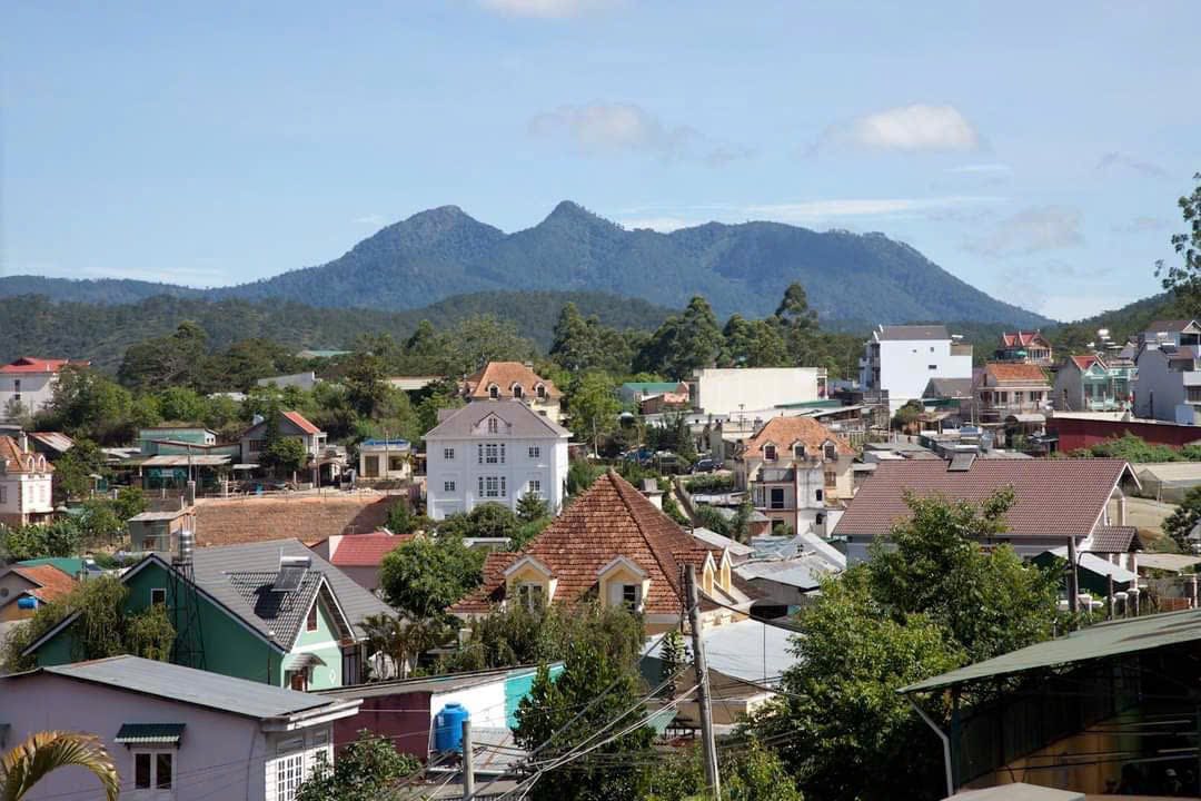 VÌ LÝ DO XUẤT CẢNH – BÁN BIỆT THỰ NGHỈ DƯỠNG ĐANG KINH DOANH HOMESTAY
